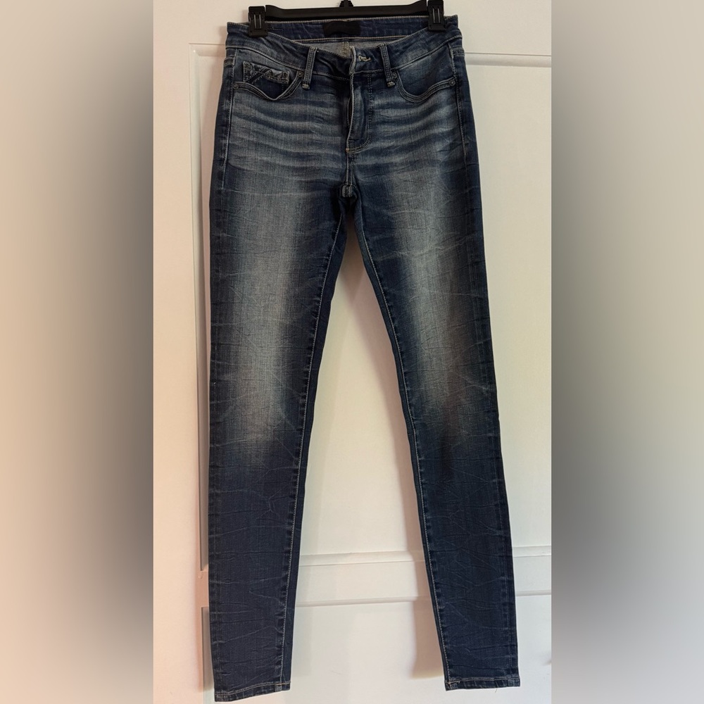 Buckle Women's Blue Ankle & Cropped Jeans